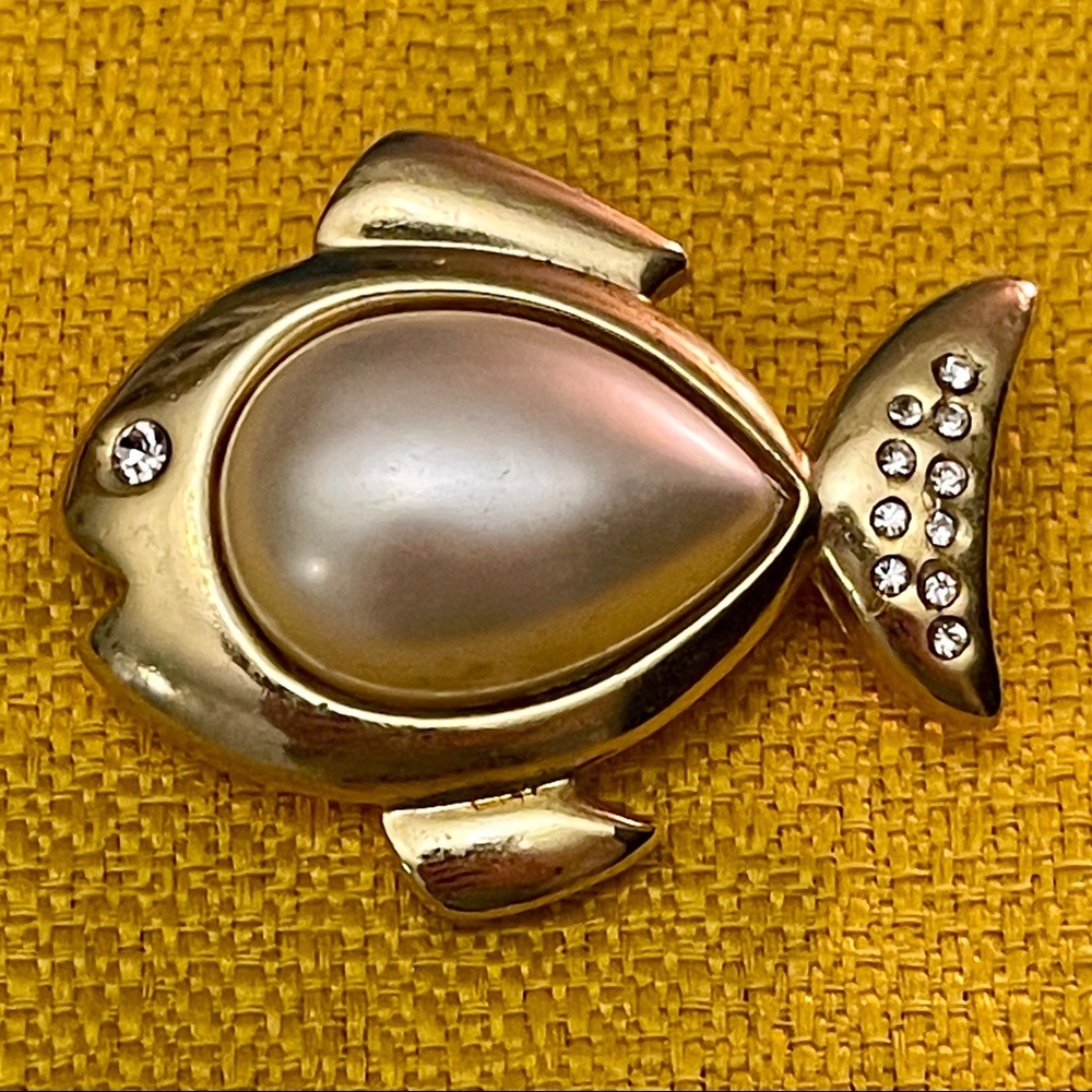 Vintage Fish Brooch